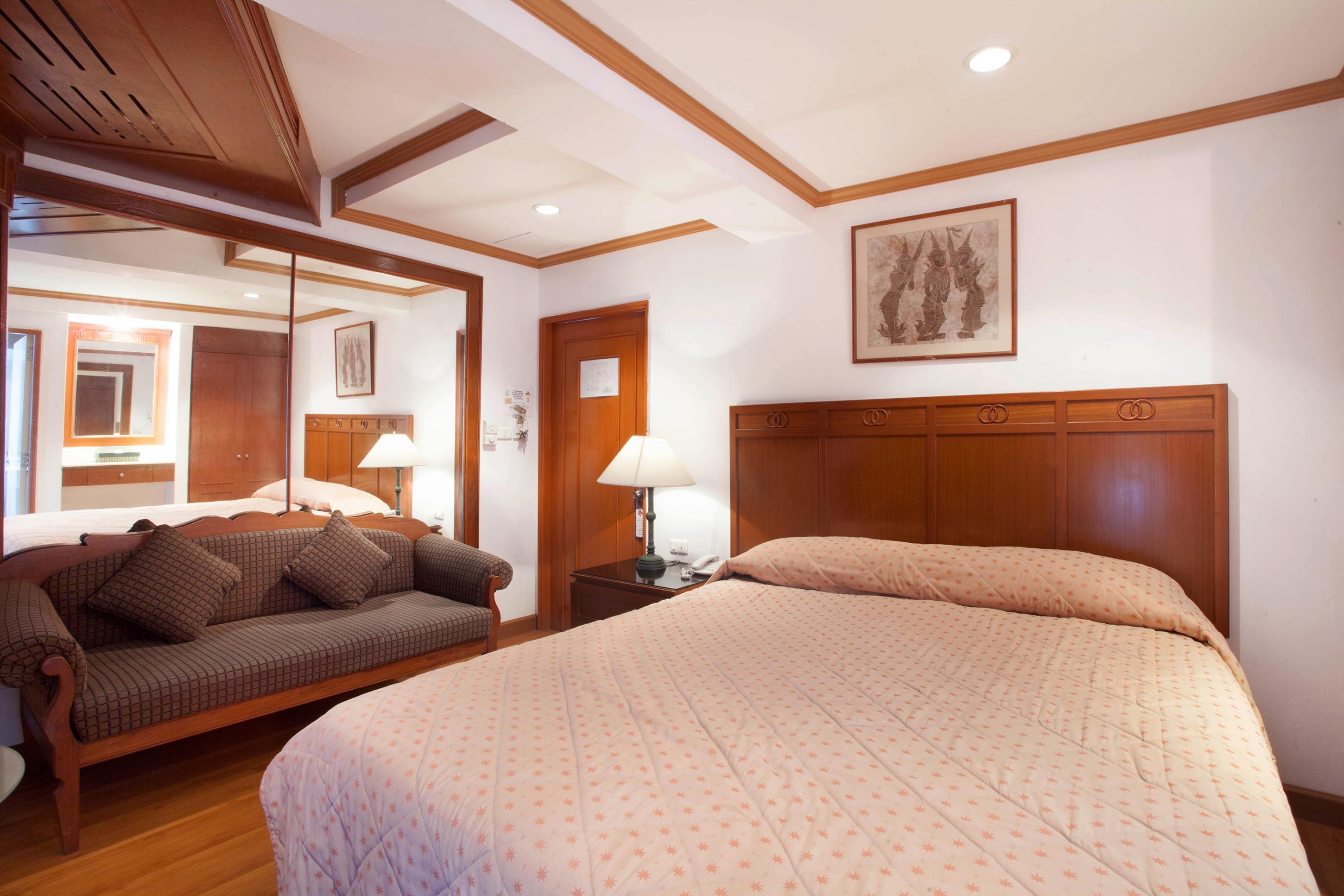 The Orchid Hotel Kalim Bay Patong Bagian luar foto