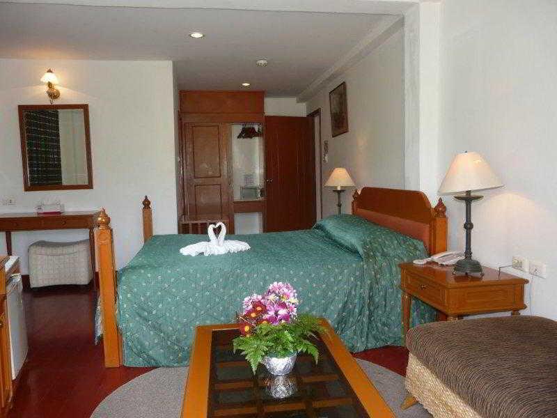 The Orchid Hotel Kalim Bay Patong Bagian luar foto
