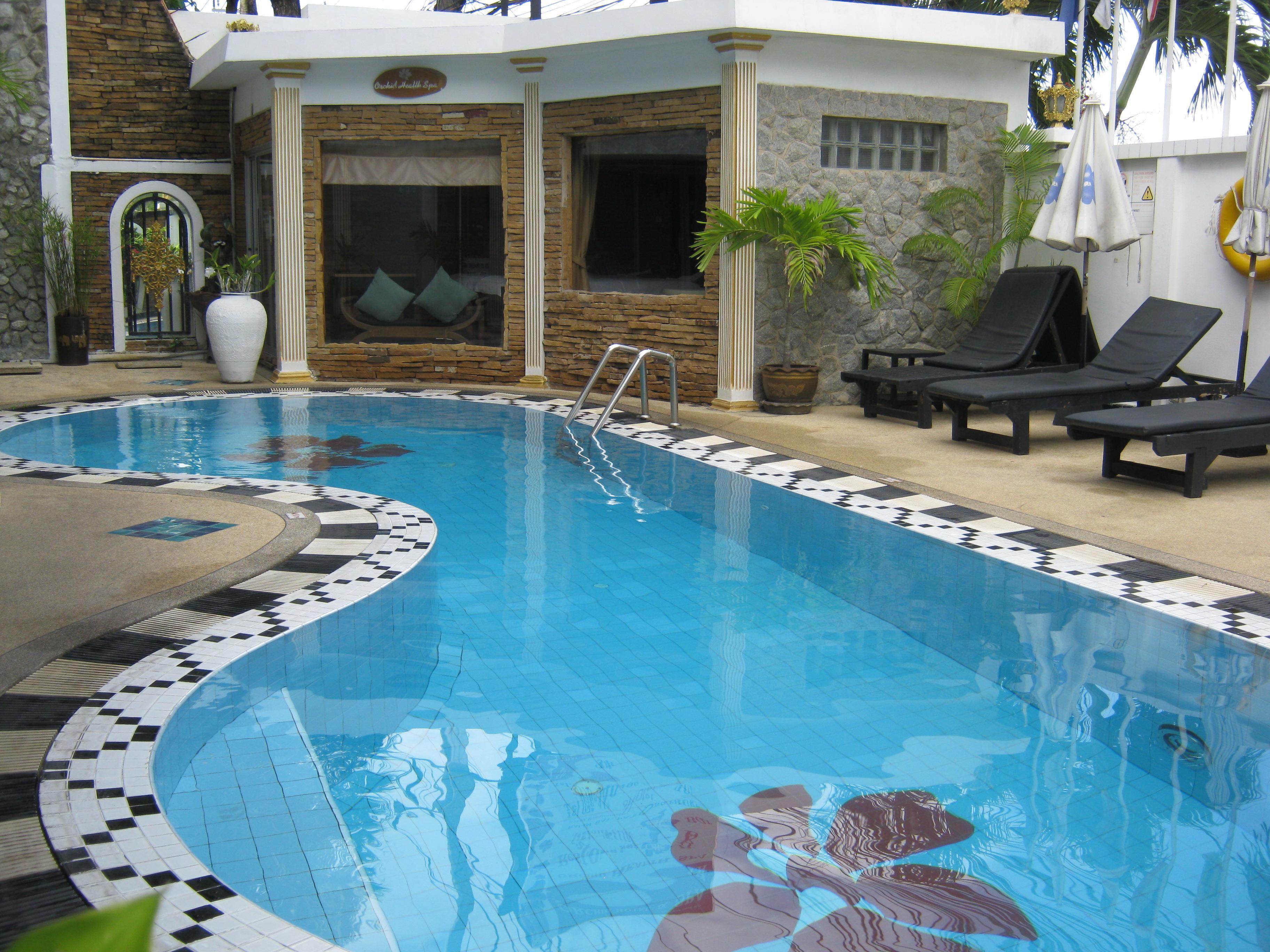 The Orchid Hotel Kalim Bay Patong Bagian luar foto