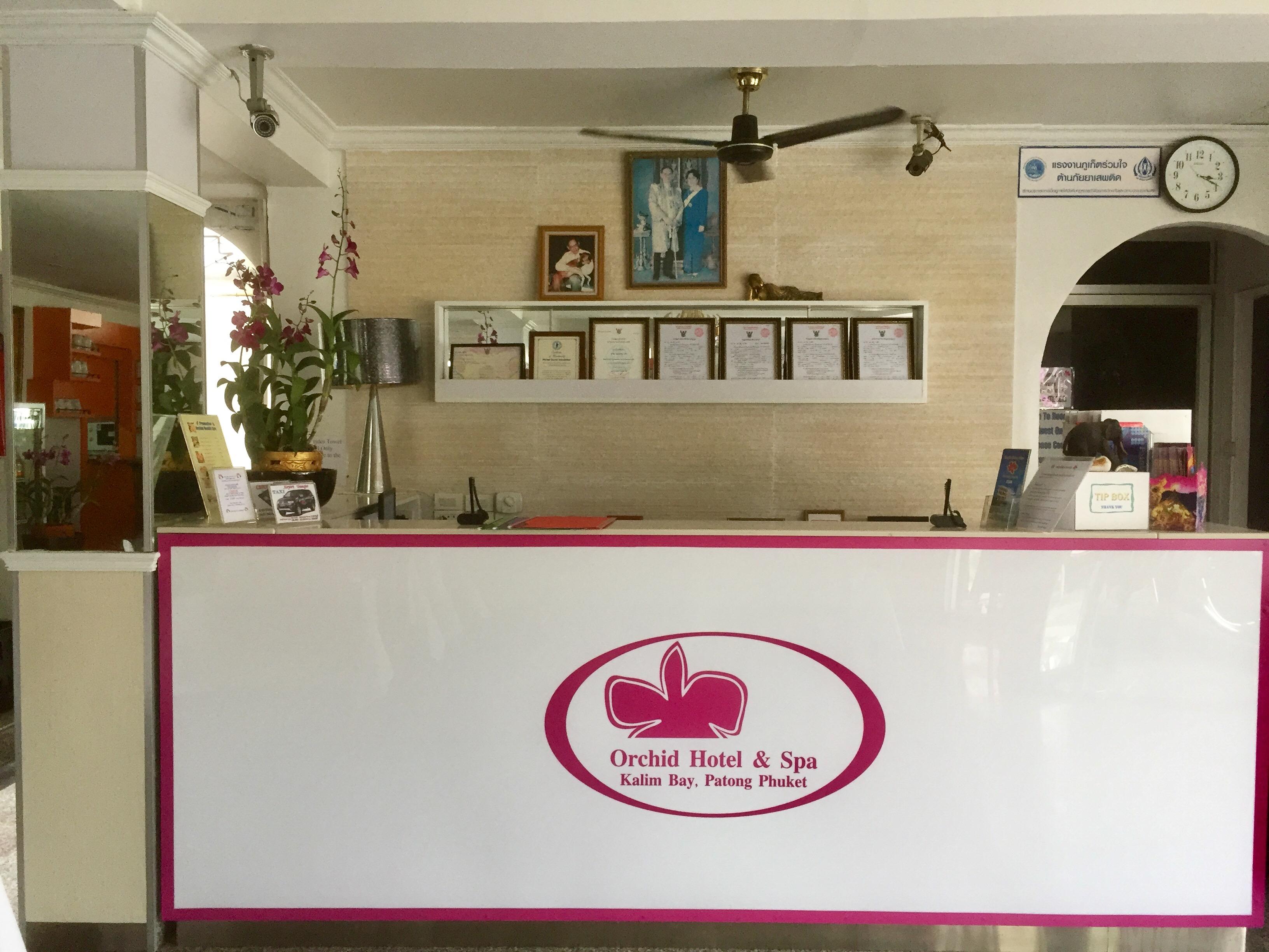 The Orchid Hotel Kalim Bay Patong Bagian luar foto